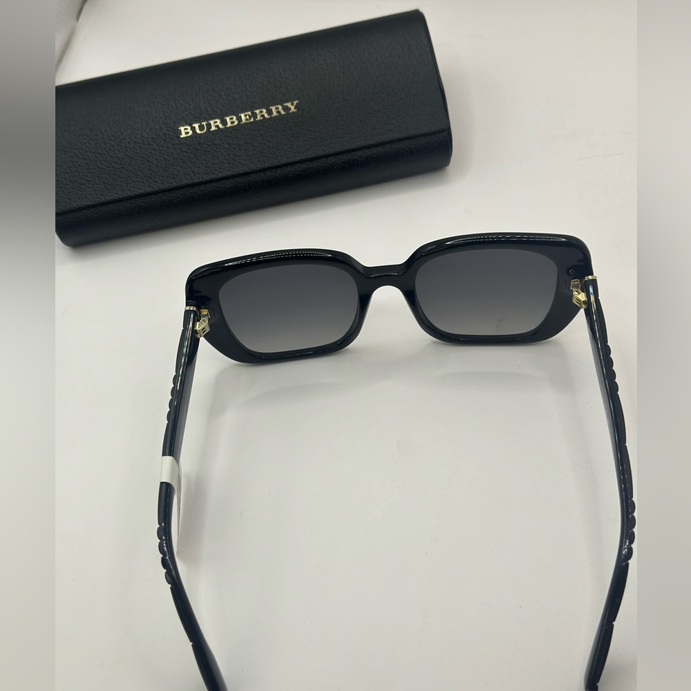 Burberry Helena Sunglasses - Picture 3 of 7